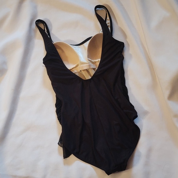 Black Swimsuit! - Picture 4 of 4